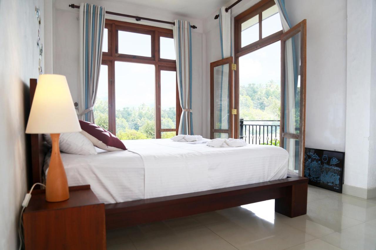 Chathu Holiday Home Kandy Exterior photo